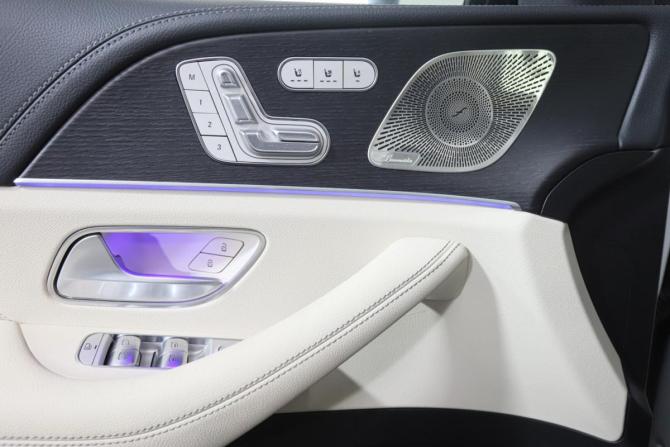 Mercedes-Benz GLS II (X167) Рестайлинг с пробегом 2024 года, цена 16 999 000 рублей, 20602 км, внедорожник, Автокод Объявления