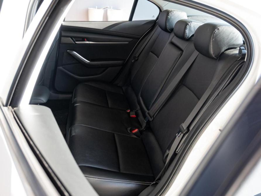 Mazda 3 IV (BP) Краснодар  - изображение 9