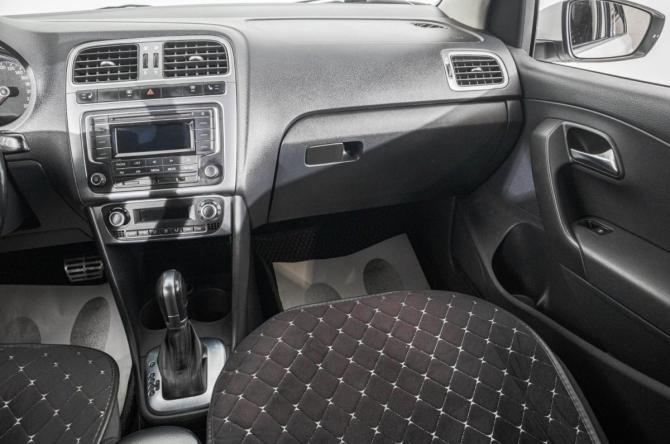 Volkswagen Polo V Рестайлинг с пробегом 2016 года, цена 929 000 рублей, 226000 км, седан, Автокод Объявления