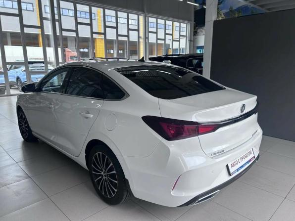 Changan Eado Plus с пробегом 2023 года, цена 1 670 000 рублей, 37600 км, седан, Автокод Объявления