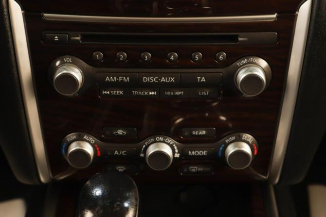 Nissan Pathfinder IV с пробегом 2015 года, цена 2 159 000 рублей, 171000 км, внедорожник, Автокод Объявления