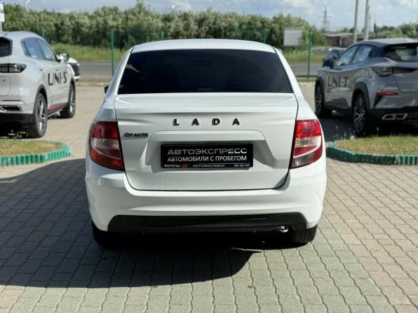 Lada (ВАЗ) Granta I Рестайлинг с пробегом 2023 года, цена 695 000 рублей, 48000 км, седан, Автокод Объявления