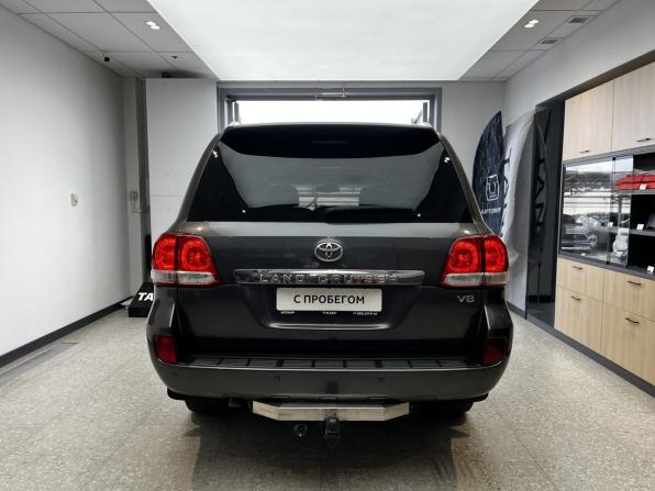 Toyota Land Cruiser 200 Series с пробегом 2011 года, цена 2 630 000 рублей, 270000 км, внедорожник, Автокод Объявления
