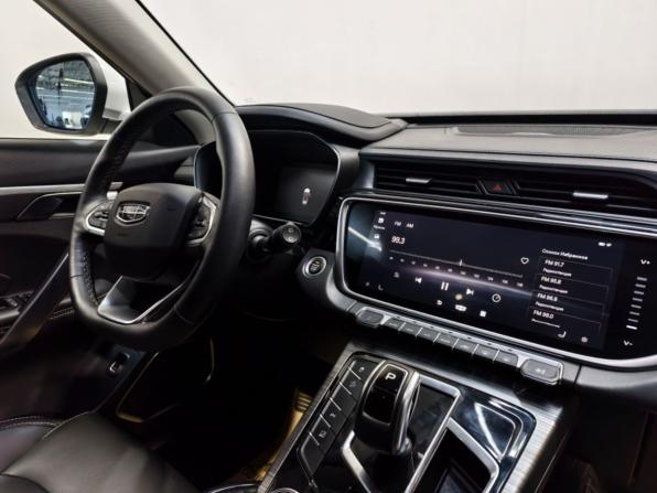 Geely Atlas Pro с пробегом 2022 года, цена 1 945 000 рублей, 60070 км, внедорожник, Автокод Объявления