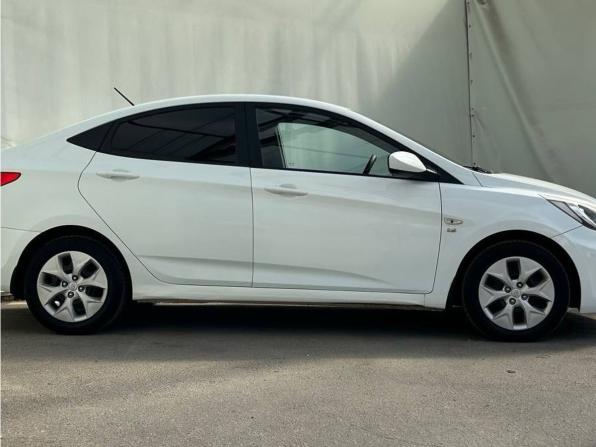 Hyundai Solaris I с пробегом 2012 года, цена 740 000 рублей, 191998 км, седан, Автокод Объявления