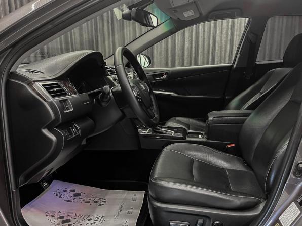 Toyota Camry VII (XV50) Рестайлинг с пробегом 2016 года, цена 2 049 000 рублей, 168000 км, седан, Автокод Объявления