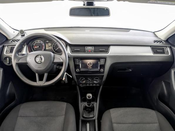 Skoda Rapid I Рестайлинг с пробегом 2019 года, цена 885 000 рублей, 182152 км, лифтбек, Автокод Объявления