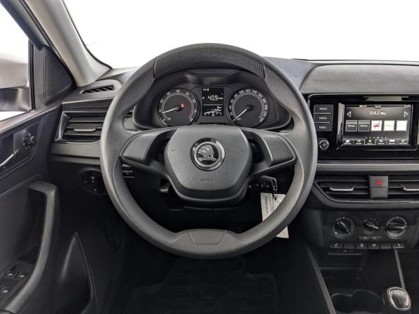 Skoda Rapid II с пробегом 2021 года, цена 1 410 000 рублей, 111521 км, лифтбек, Автокод Объявления