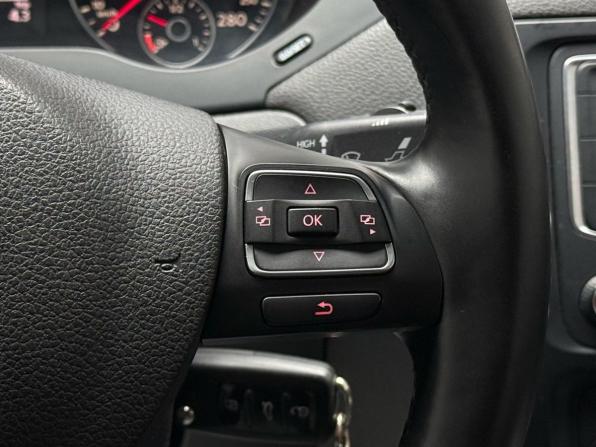 Volkswagen Jetta VI с пробегом 2011 года, цена 1 199 000 рублей, 163631 км, седан, Автокод Объявления