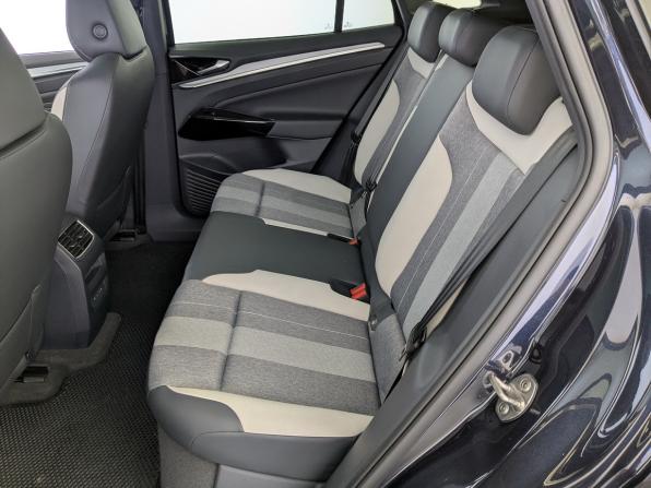 Volkswagen ID.4 с пробегом 2022 года, цена 2 850 000 рублей, 33113 км, внедорожник, Автокод Объявления