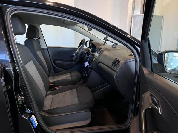 Volkswagen Polo V с пробегом 2014 года, цена 970 000 рублей, 153165 км, седан, Автокод Объявления
