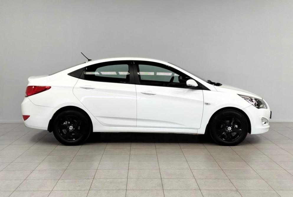 Hyundai Solaris I Рестайлинг Саратов  - изображение 4