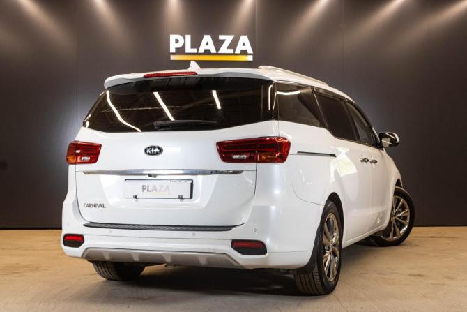 Kia Carnival III с пробегом 2018 года, цена 2 860 000 рублей, 134850 км, минивэн, Автокод Объявления