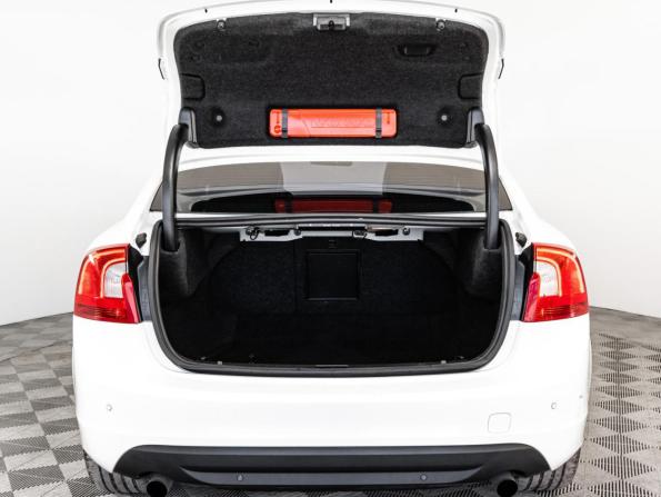 Volvo S60 II Рестайлинг с пробегом 2013 года, цена 975 000 рублей, 154058 км, седан, Автокод Объявления