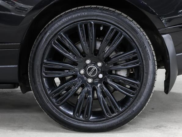 Land Rover Range Rover IV Рестайлинг с пробегом 2018 года, цена 7 300 000 рублей, 108402 км, внедорожник, Автокод Объявления