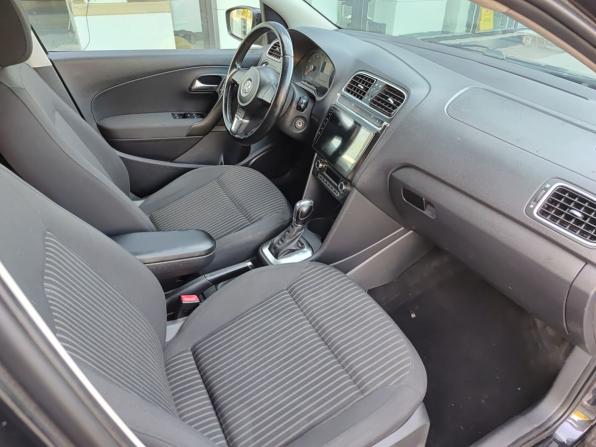 Volkswagen Polo V с пробегом 2013 года, цена 760 000 рублей, 144187 км, седан, Автокод Объявления