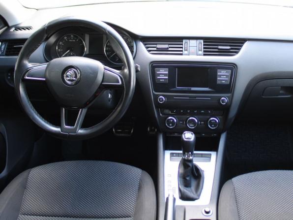 Skoda Octavia III (A7) с пробегом 2015 года, цена 1 389 000 рублей, 163251 км, лифтбек, Автокод Объявления