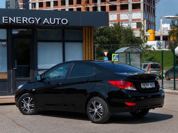 Hyundai Solaris I Рестайлинг с пробегом 2014 года, цена 930 000 рублей, 168598 км, седан, Автокод Объявления