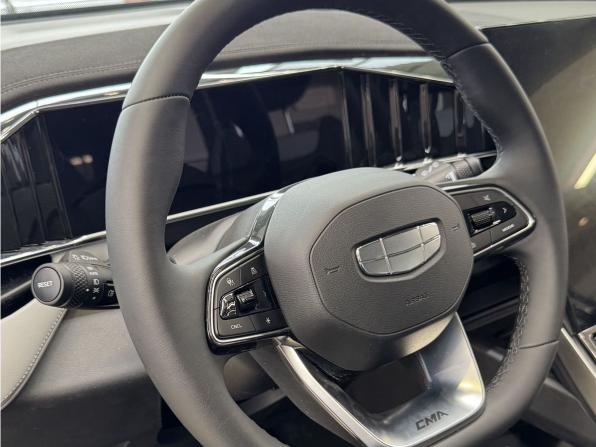 Новый Geely Atlas II 2026 года, цена 3 418 940 рублей, внедорожник, Автокод Объявления