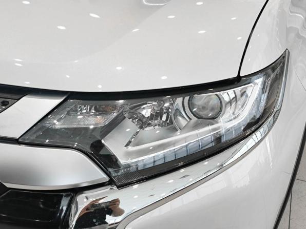 Mitsubishi Outlander III Рестайлинг 3 с пробегом 2020 года, цена 2 599 000 рублей, 74016 км, внедорожник, Автокод Объявления