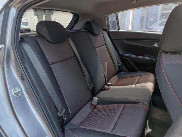 Kia Rio IV Рестайлинг с пробегом 2020 года, цена 1 979 000 рублей, 67502 км, хэтчбек, Автокод Объявления
