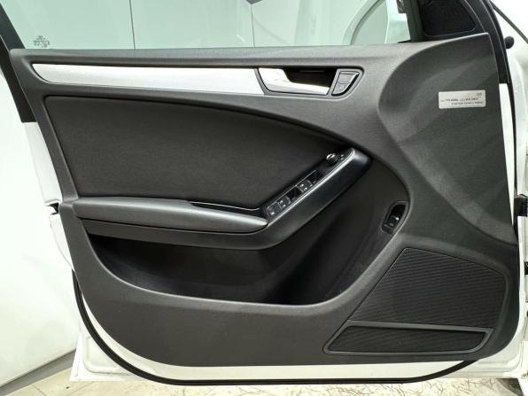 Audi A4 IV (B8) с пробегом 2008 года, цена 920 000 рублей, 306249 км, седан, Автокод Объявления