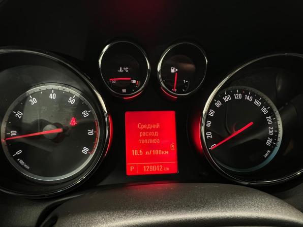 Opel Astra J Рестайлинг с пробегом 2013 года, цена 880 000 рублей, 129041 км, универсал, Автокод Объявления