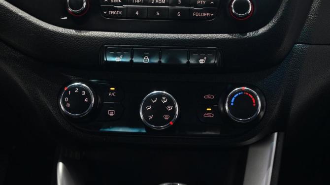 Kia Ceed II с пробегом 2013 года, цена 920 000 рублей, 155019 км, хэтчбек, Автокод Объявления