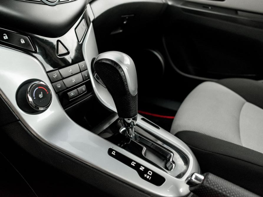 Chevrolet Cruze I Рестайлинг Екатеринбург  - изображение 19