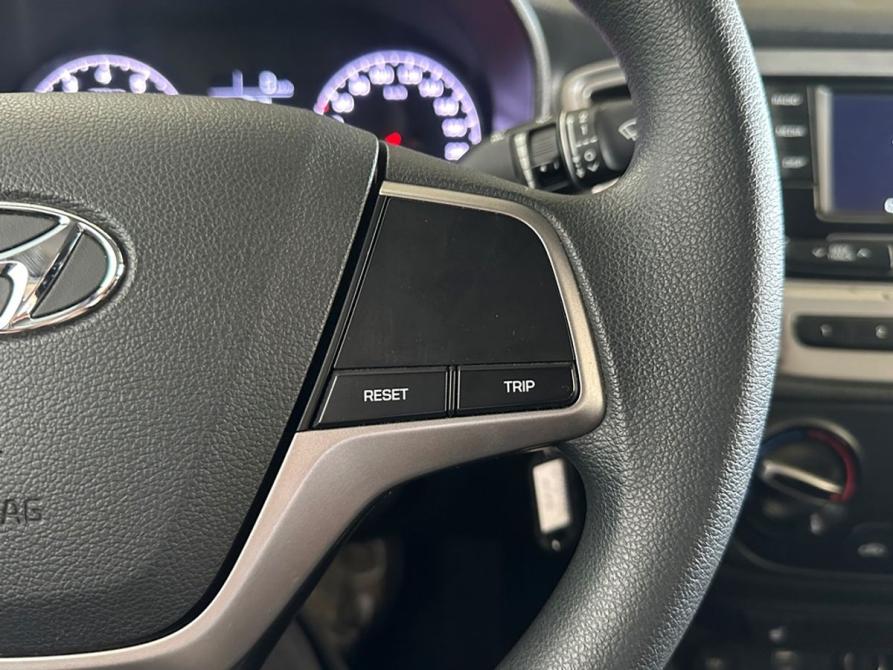 Hyundai Solaris II Москва  - изображение 17