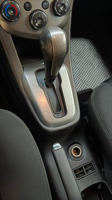 Chevrolet Aveo II Санкт-Петербург  - изображение 13