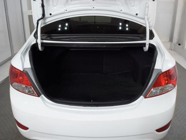 Hyundai Solaris I с пробегом 2013 года, цена 1 049 995 рублей, 92490 км, седан, Автокод Объявления
