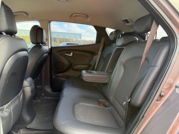 Hyundai ix35 I с пробегом 2011 года, цена 995 000 рублей, 220000 км, внедорожник, Автокод Объявления