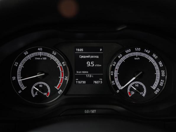 Skoda Karoq I с пробегом 2020 года, цена 1 899 000 рублей, 116730 км, внедорожник, Автокод Объявления