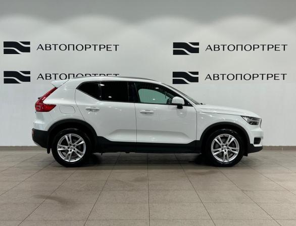 Volvo XC40 I с пробегом 2020 года, цена 2 999 000 рублей, 135863 км, внедорожник, Автокод Объявления