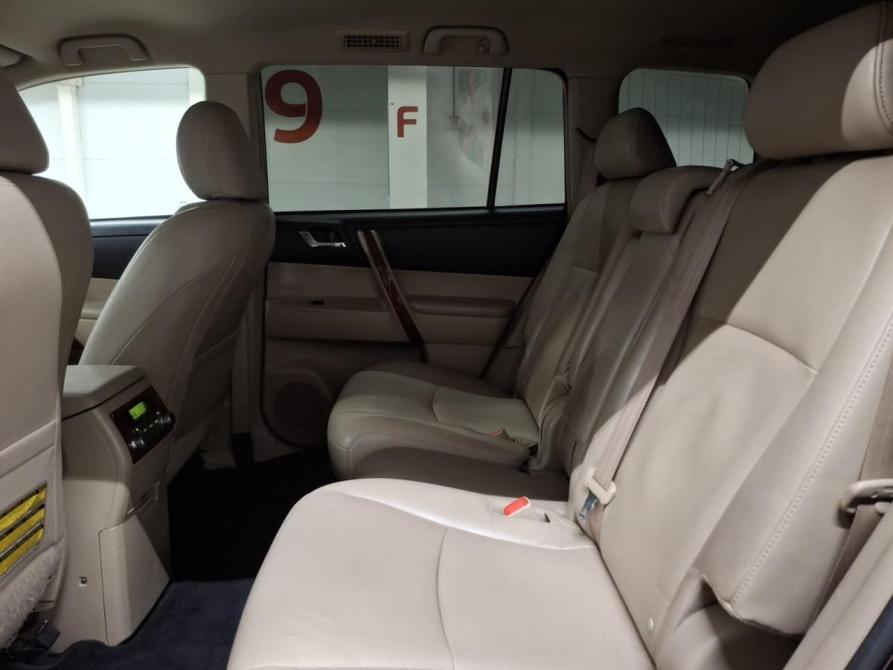 Toyota Highlander II (XU40) Рестайлинг Казань  - изображение 15