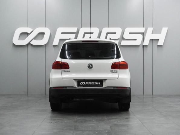 Volkswagen Tiguan I с пробегом 2010 года, цена 867 000 рублей, 291243 км, внедорожник, Автокод Объявления