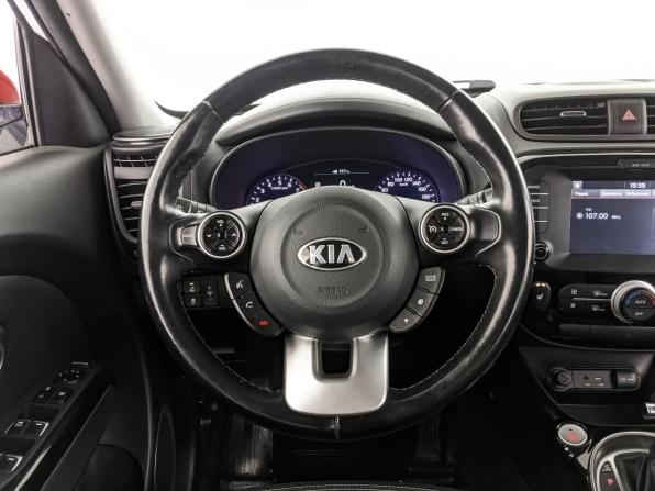 Kia Soul II Рестайлинг с пробегом 2018 года, цена 1 590 000 рублей, 111582 км, хэтчбек, Автокод Объявления