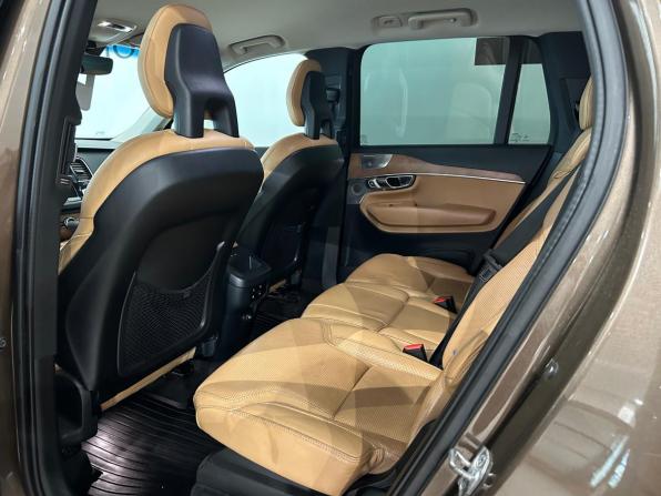 Volvo XC90 II с пробегом 2016 года, цена 2 299 000 рублей, 296445 км, внедорожник, Автокод Объявления
