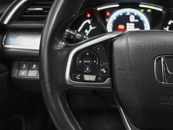Honda Civic X с пробегом 2018 года, цена 1 879 000 рублей, 105483 км, седан, Автокод Объявления