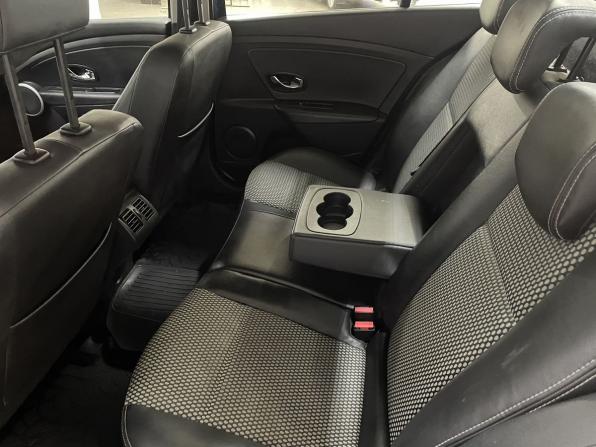 Renault Fluence I с пробегом 2012 года, цена 790 000 рублей, 142189 км, седан, Автокод Объявления