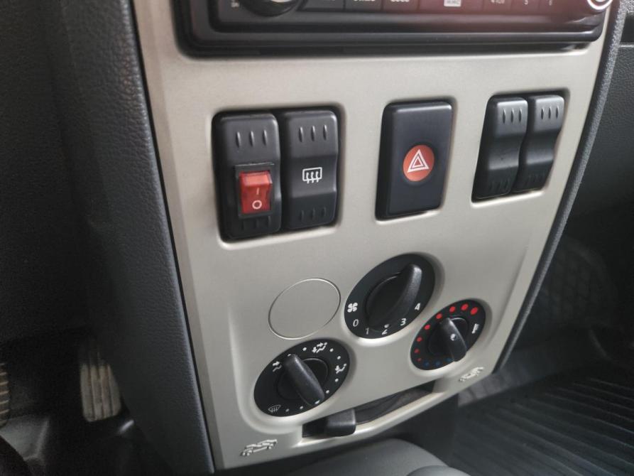 Renault Logan I Великий Новгород  - изображение 12