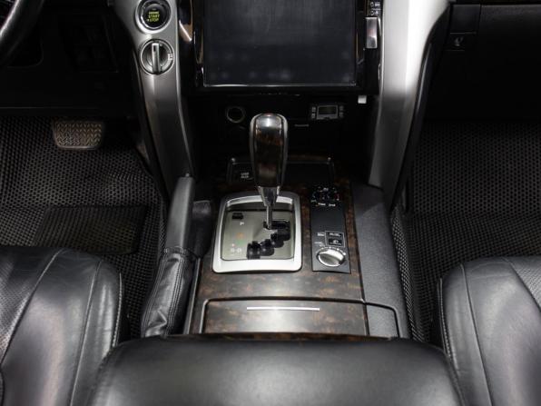Toyota Land Cruiser 200 Series Рестайлинг 1 с пробегом 2012 года, цена 3 598 000 рублей, 260988 км, внедорожник, Автокод Объявления