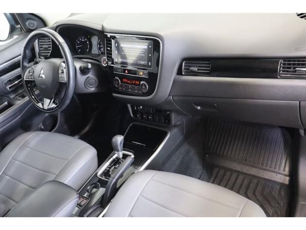 Mitsubishi Outlander III Рестайлинг 3 с пробегом 2019 года, цена 1 985 000 рублей, 121563 км, внедорожник, Автокод Объявления