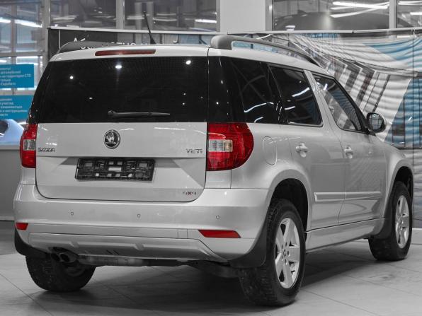 Skoda Yeti I Рестайлинг с пробегом 2014 года, цена 1 049 000 рублей, 200000 км, внедорожник, Автокод Объявления