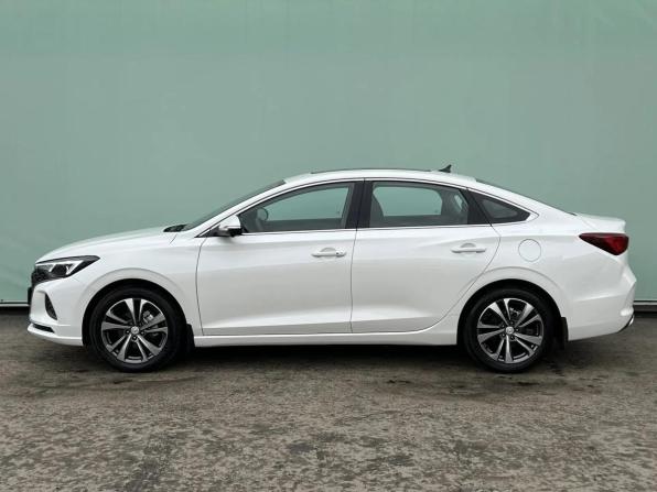 Changan Eado Plus с пробегом 2024 года, цена 1 999 000 рублей, 390 км, седан, Автокод Объявления