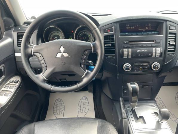 Mitsubishi Pajero IV с пробегом 2010 года, цена 1 650 000 рублей, 236532 км, внедорожник, Автокод Объявления