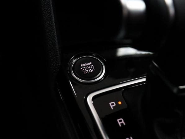 Kia Sportage V с пробегом 2024 года, цена 3 749 000 рублей, 5082 км, внедорожник, Автокод Объявления