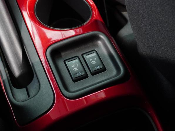 Nissan Juke I с пробегом 2013 года, цена 1 148 000 рублей, 129703 км, внедорожник, Автокод Объявления