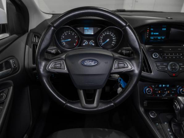 Ford Focus III Рестайлинг с пробегом 2017 года, цена 1 290 000 рублей, 64057 км, седан, Автокод Объявления
